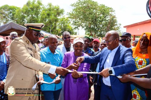 Tournée du Ministre Ousmane Gaoual Diallo : Amélioration des Infrastructures de Transport dans les Régions de Labé, Faranah et Kankan