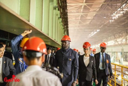 Renforcement du partenariat stratégique dans le cadre du mégaprojet de Simandou : le Chef de l’État et la Première Dame visitent les installations du numéro un mondial de l’acier Baowu Steel à Shanghai en marge du FOCAC