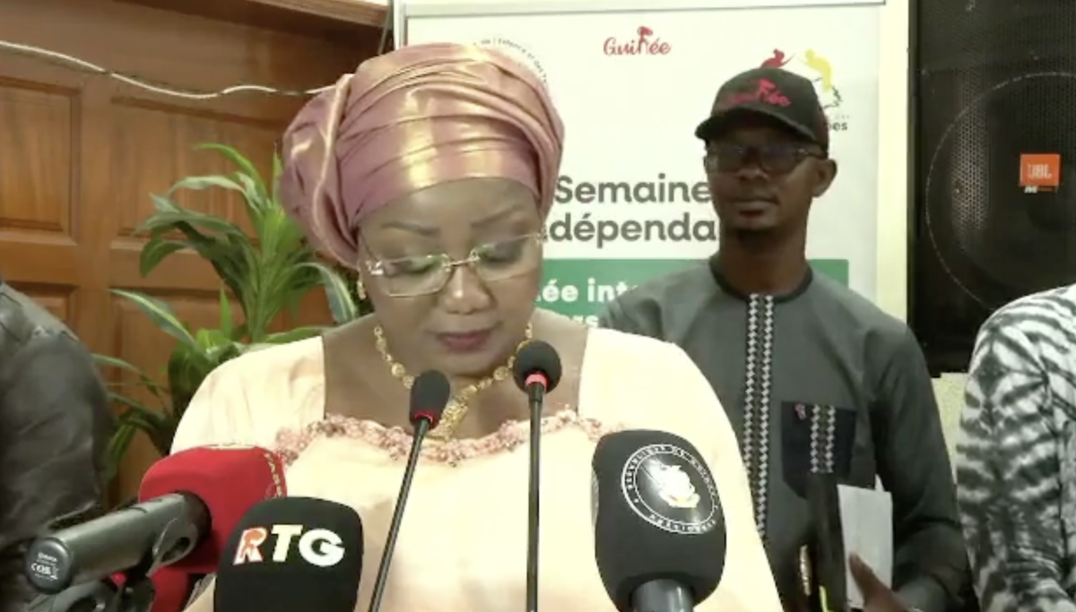 Discours de Madame Charlotte DAFFÉ, Ministre de la Promotion féminine, de l’Enfance et des Personnes vulnérables, à l’occasion de la Journée internationale des Personnes âgées