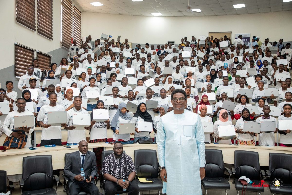 Lancement officiel de PLUDOC : une révolution pour l’accès a la documentation universitaire en Guinée