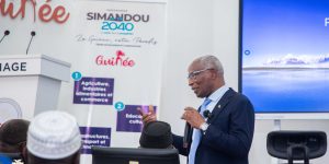 Le Premier ministre Amadou Oury Bah présente les grandes lignes des lettres de mission assignées aux ministres (2025)