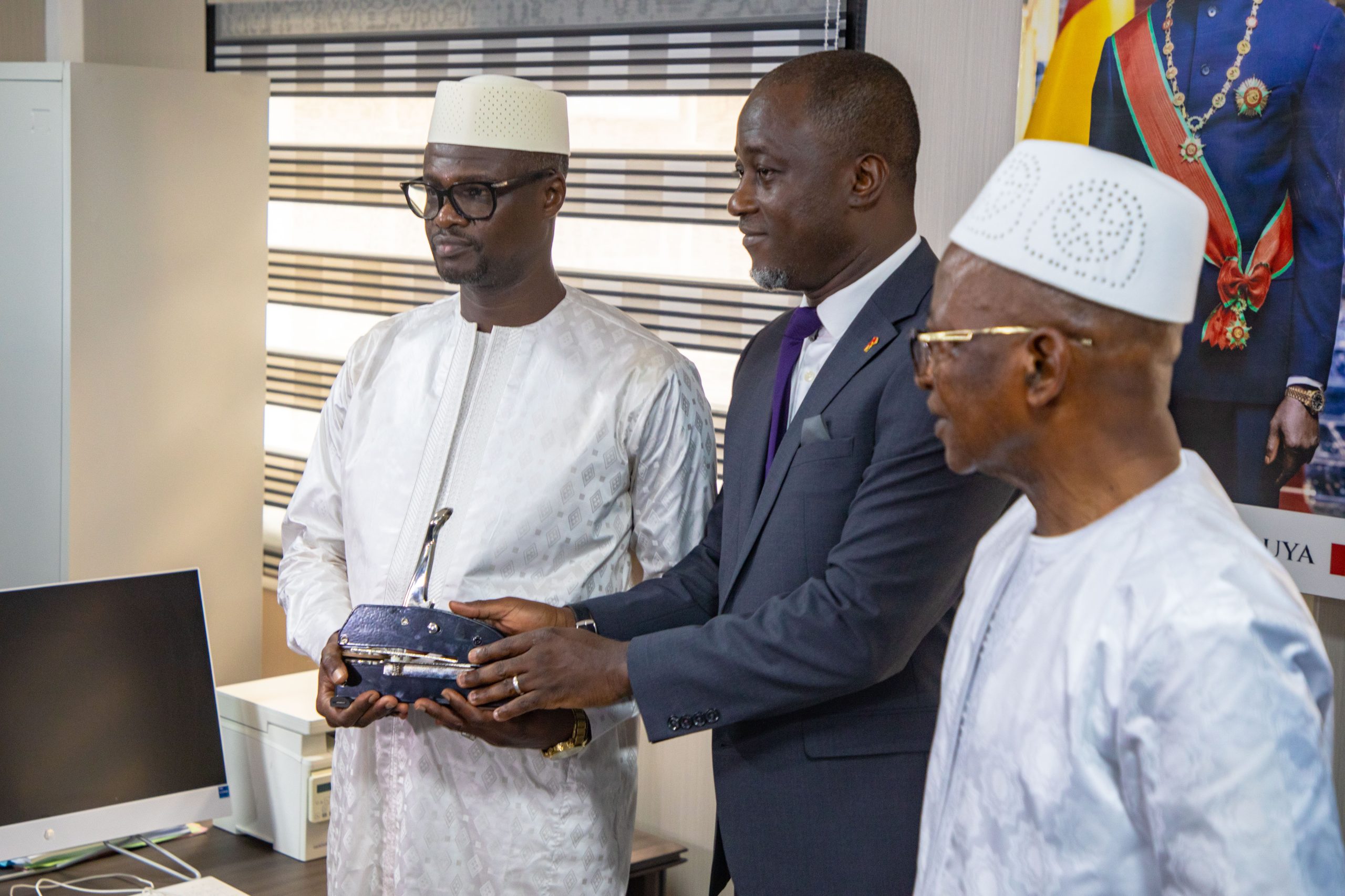 Ministère de la Justice et des Droits de l’Homme : Ibrahima Sory 2 Tounkara prend fonction